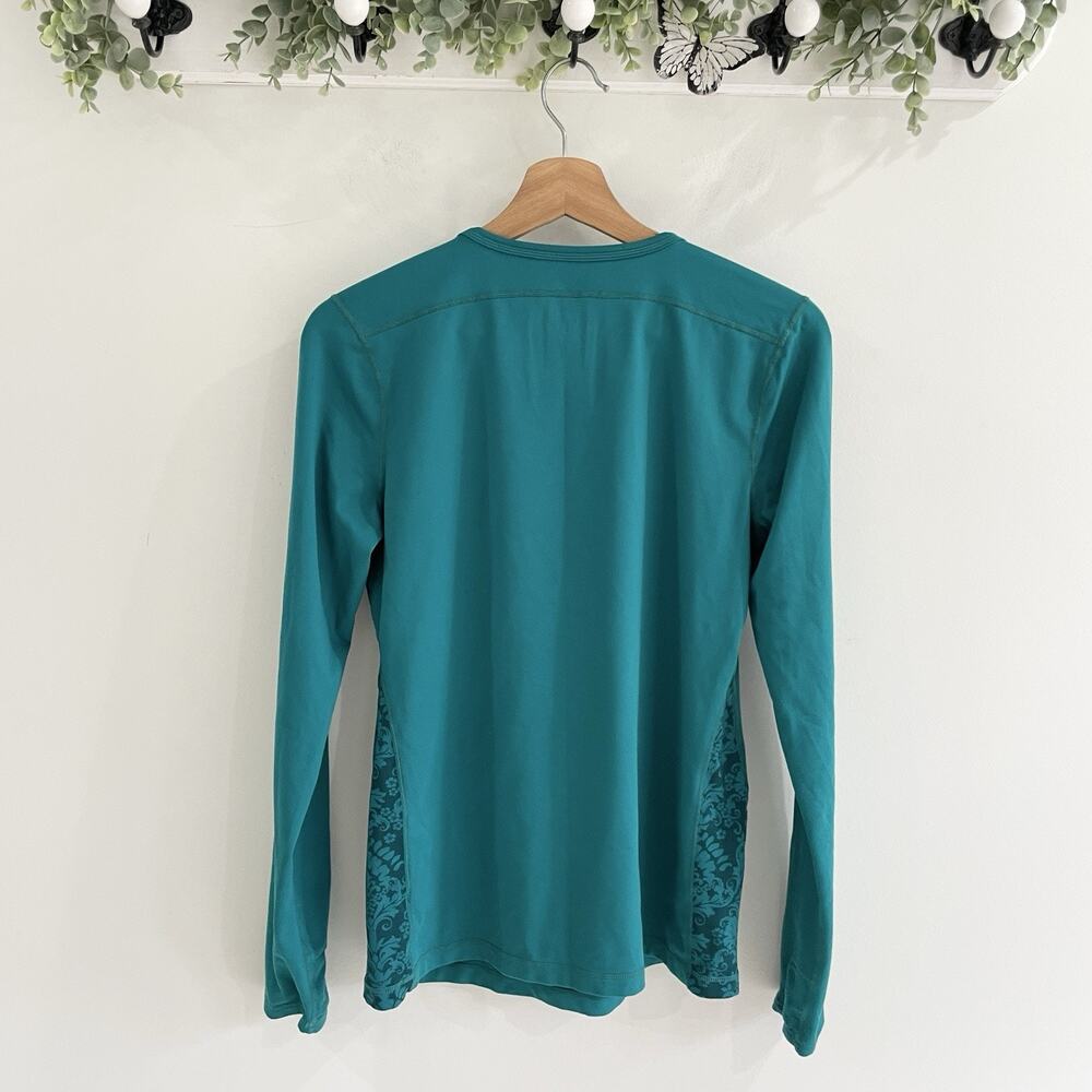 Athleta queen lucious Teal Blue Floral Long Sleeve Stretchy Athletic Top Size M - Picture 2 of 5